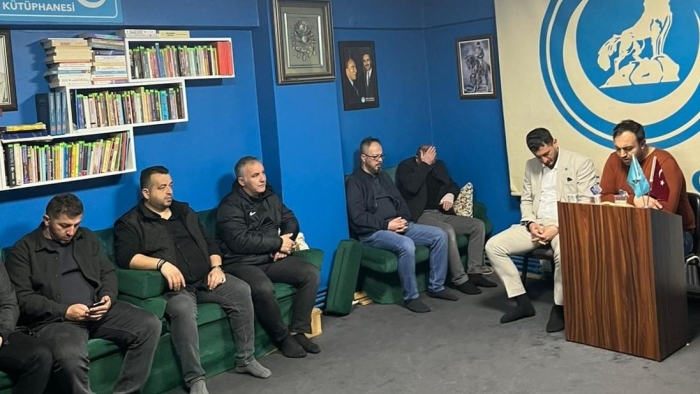 Gebze Ülkü Ocakları’ndan Taziye ve Dua: Kahramanmaraş’taki Evlatlarımız ve Öğretmenimiz İçin Kur’an Okundu